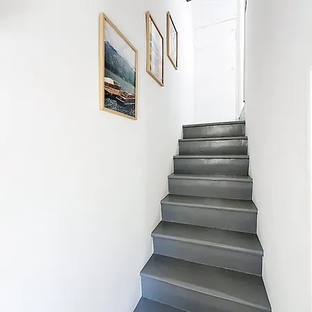 Cozy Luxury Duplex Steps From The Casino Square *