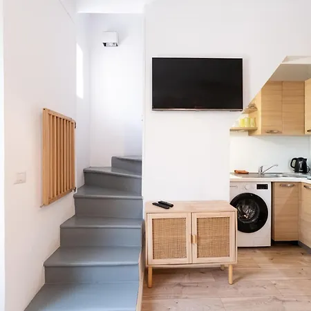 Lejlighed Cozy Luxury Duplex Steps From The Casino Square